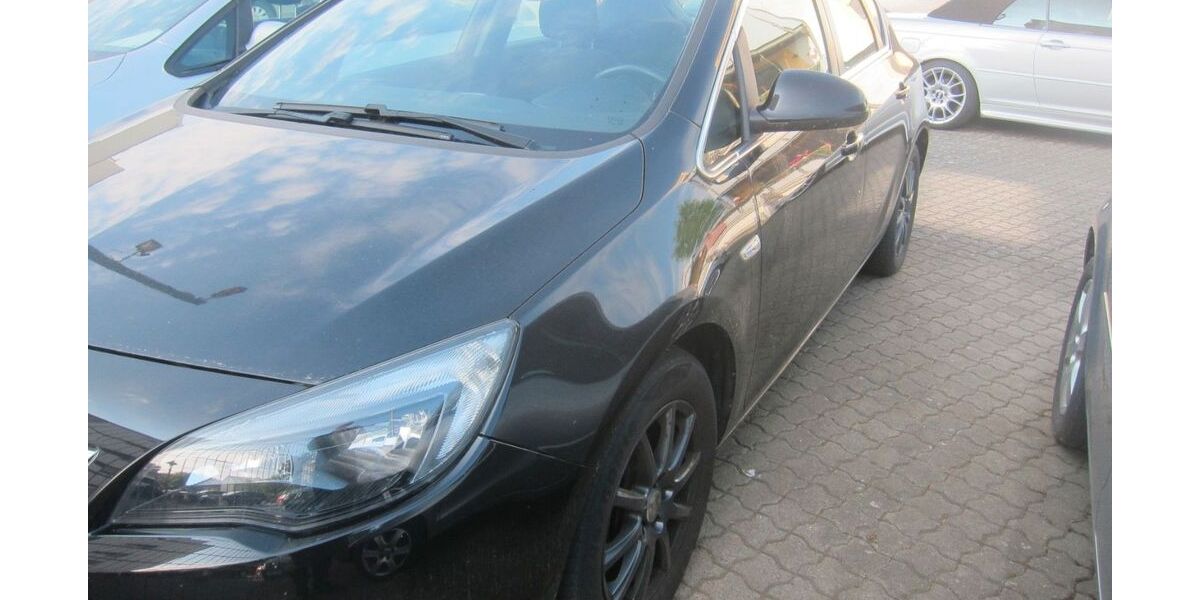 Opel Astra 141.210 km 4.999 &euro; Aschaffenburg 63741