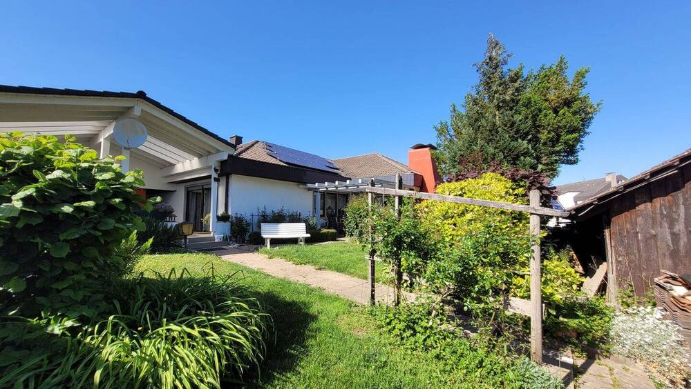 Bungalow Klettgau Erzingen - 8 Zimmer, 211 m&sup2;, 659.000&euro; | Angebot:26703044