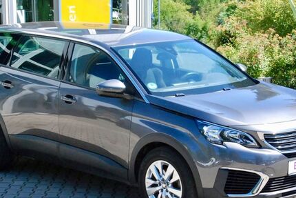 Peugeot 5008 76.100 km 11.990 &euro; Dornburg - Camburg 07774