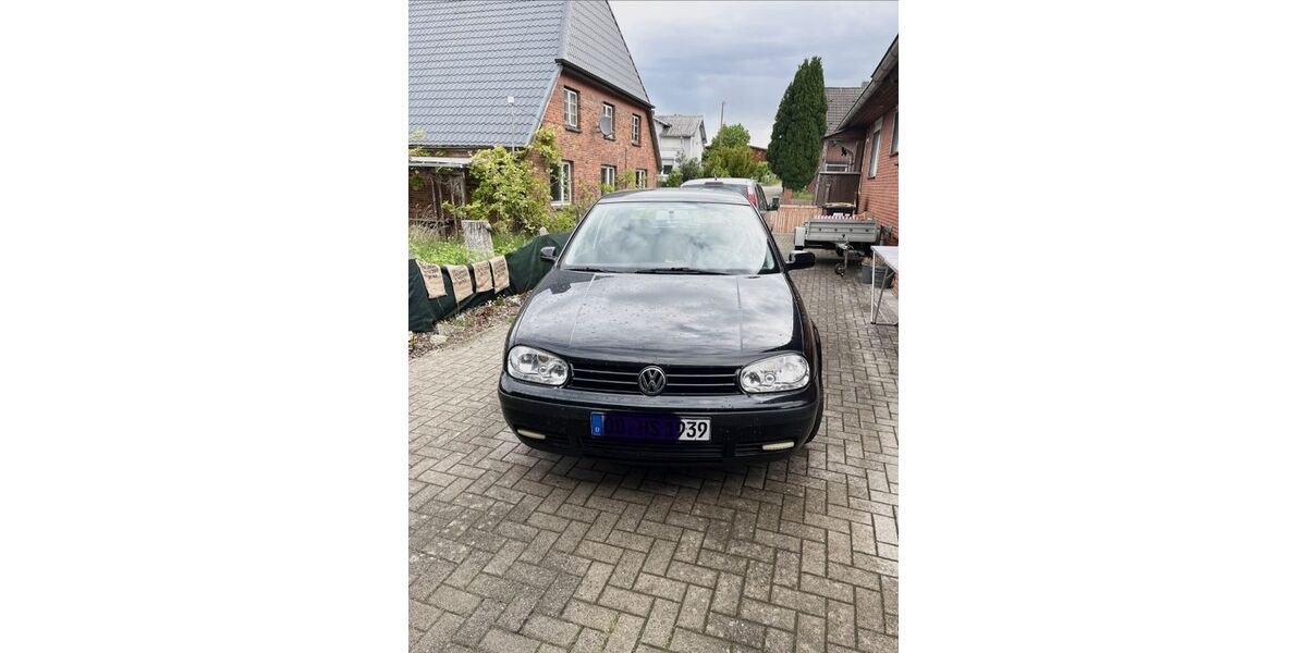 VW Golf 275.000 km 750 &euro; Steinburg 22964