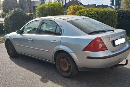 Ford Mondeo 186.566 km 1.700 &euro; Elsdorf-Berrendorf 50189