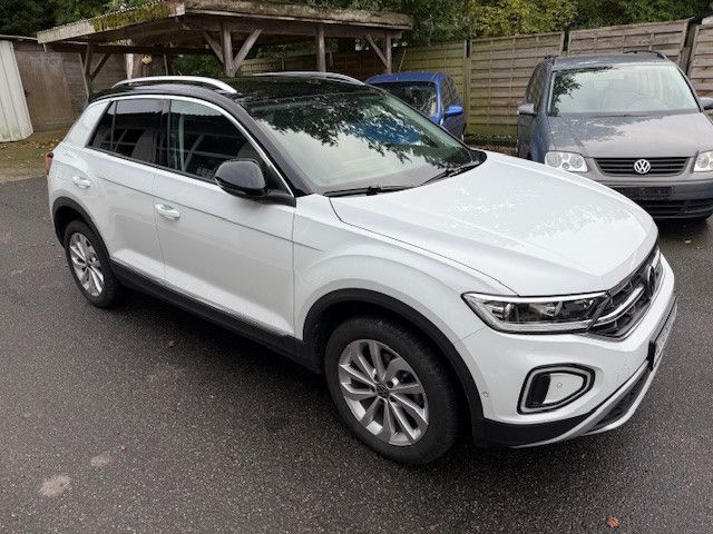 VW T-Roc 21.191 km 29.380 € Wesselburen 25764