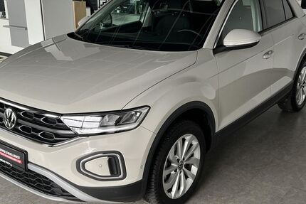 VW T-Roc 31.500 km 24.850 € Heroldstatt 72535