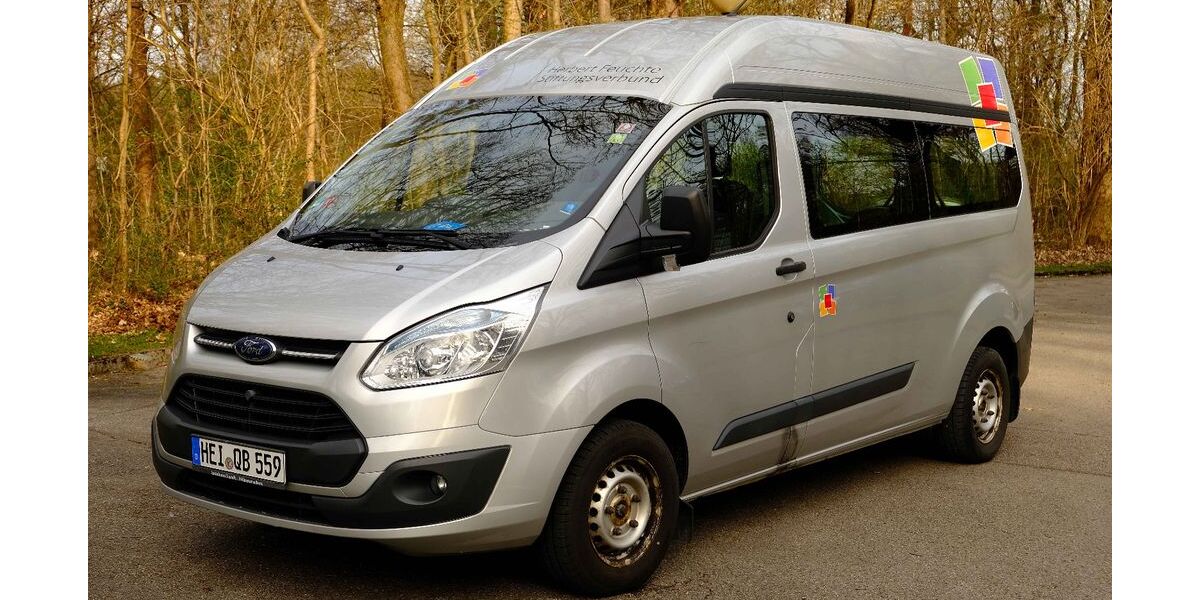 Ford Transit Custom 159.000 km 8.900 &euro; München 81735
