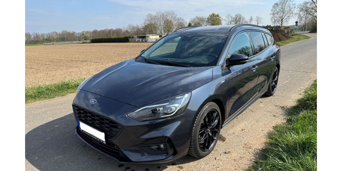 Ford Focus 173.000 km 12.500 &euro; Troisdorf 53844
