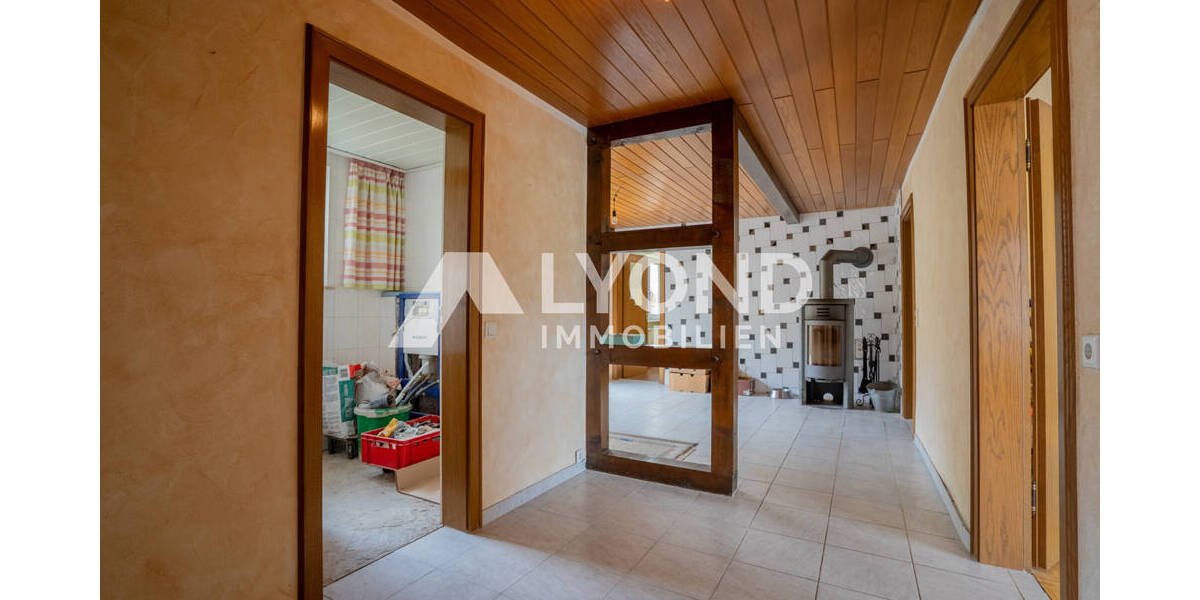 Einfamilienhaus Diemelstadt / Helmighausen Helmighausen - 1 Zimmer, 239 m&sup2;, 299.999&euro; | Angebot:25676625