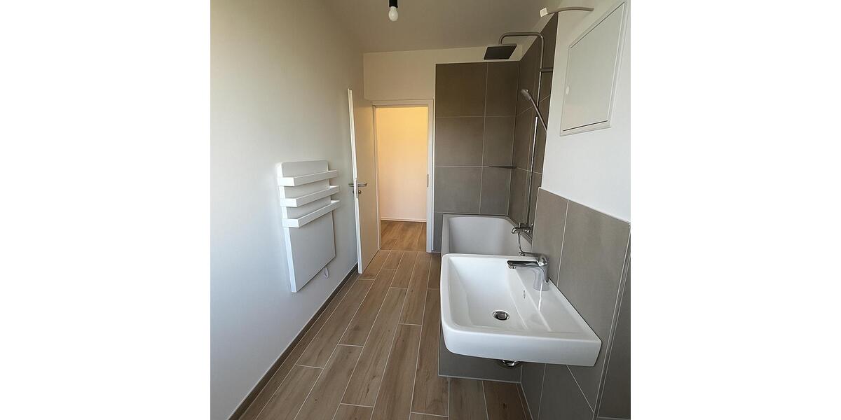 Etagenwohnung Frohburg - 4.5 Zimmer, 81 m&sup2;, 729&euro; | Angebot:24426452
