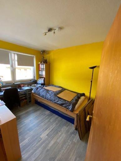 Etagenwohnung Saarbrücken West - 4 Zimmer, 75 m&sup2;, 640&euro; | Angebot:26413156