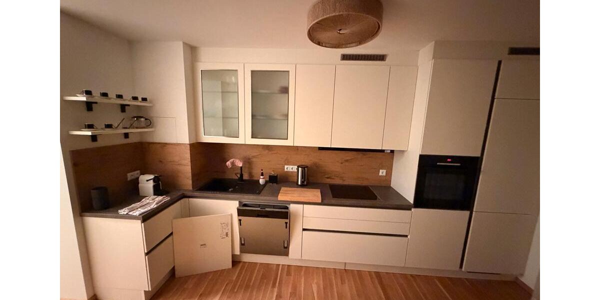 Etagenwohnung Bucha - 2 Zimmer, 69 m&sup2;, 1.650&euro; | Angebot:26358320