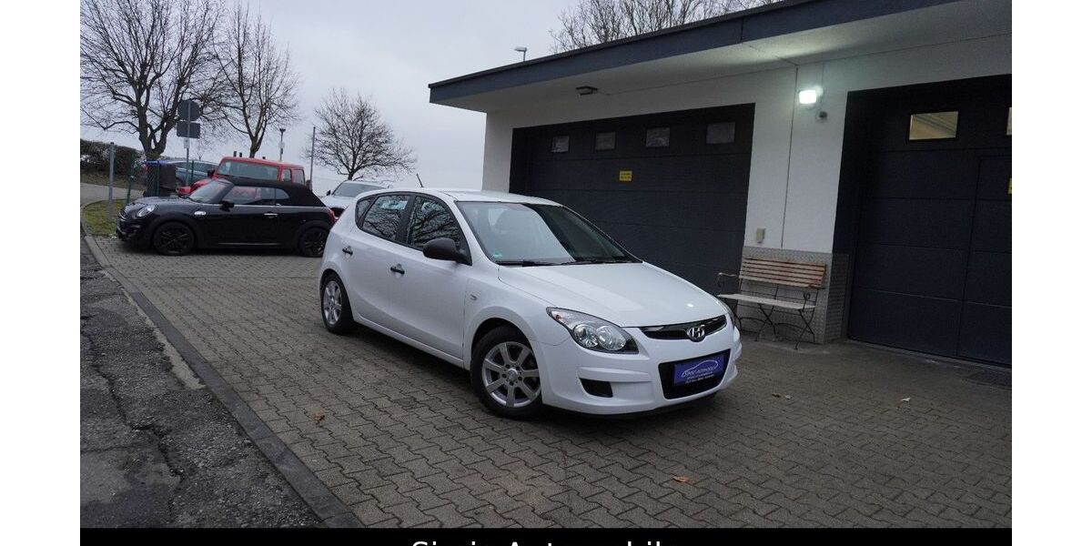 Hyundai i30 145.000 km 2.650 &euro; Owen 73277