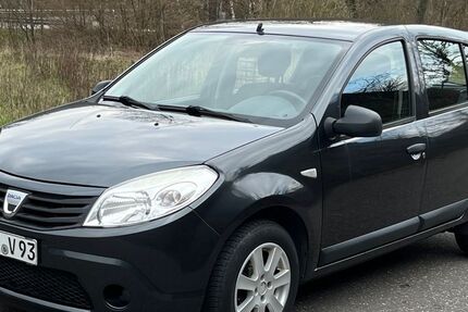 Dacia Sandero 142.245 km 2.750 &euro; Altenglan 66885