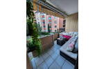 Modernisierte 2-Zimmer-Wohnung mit EBK und Balkon in zentraler Lage