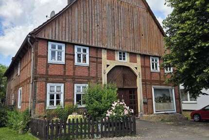 Haus Höxter / Ovenhausen Ovenhausen - 8 Zimmer, 130 m&sup2;, 80.000&euro; | Angebot:26954112