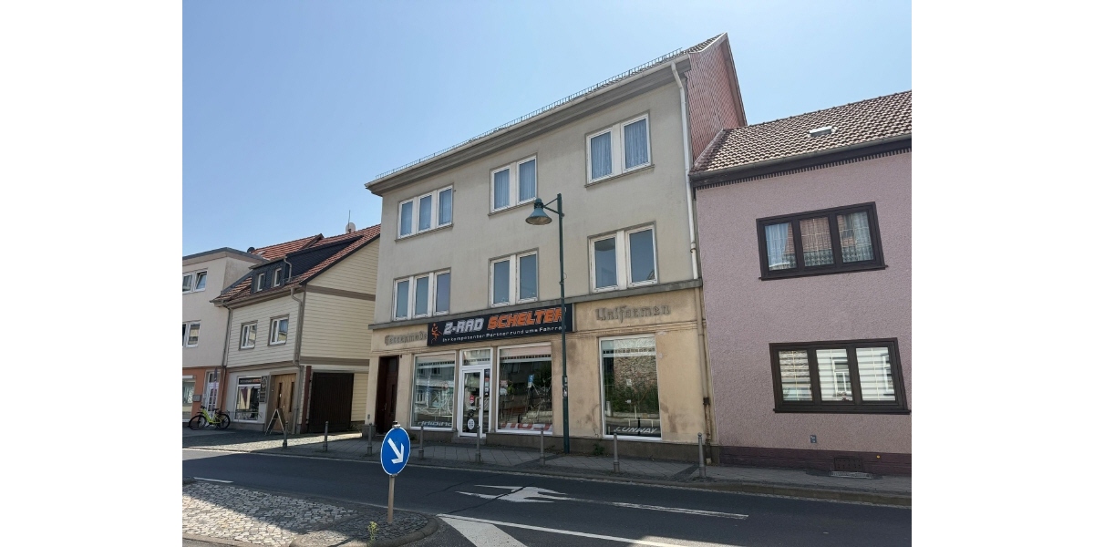 Hier braucht es Ideen, Innovationen und kreative Umsetzung - Einfamilienhaus Ohrdruf Lindenaustraße | Angebot:22232219