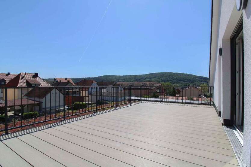 Wohnung zum Kaufen in Goldbach 650.000 € 135.69 m²