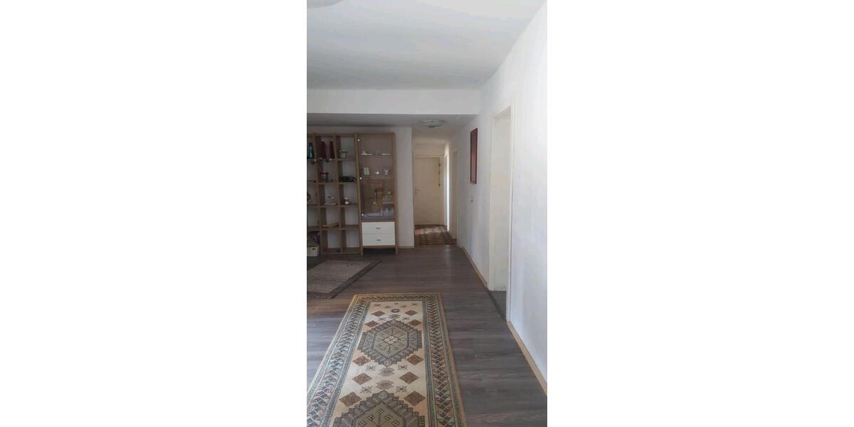 Attraktive Geschäftsimmobilie zur Miete 8 zimmer