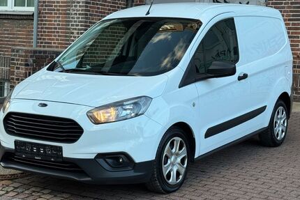 Ford Transit Courier 70.000 km 7.499 &euro; Chemnitz 09120