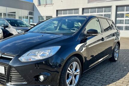 Ford Focus 107.000 km 6.900 &euro; Kevelaer 47623