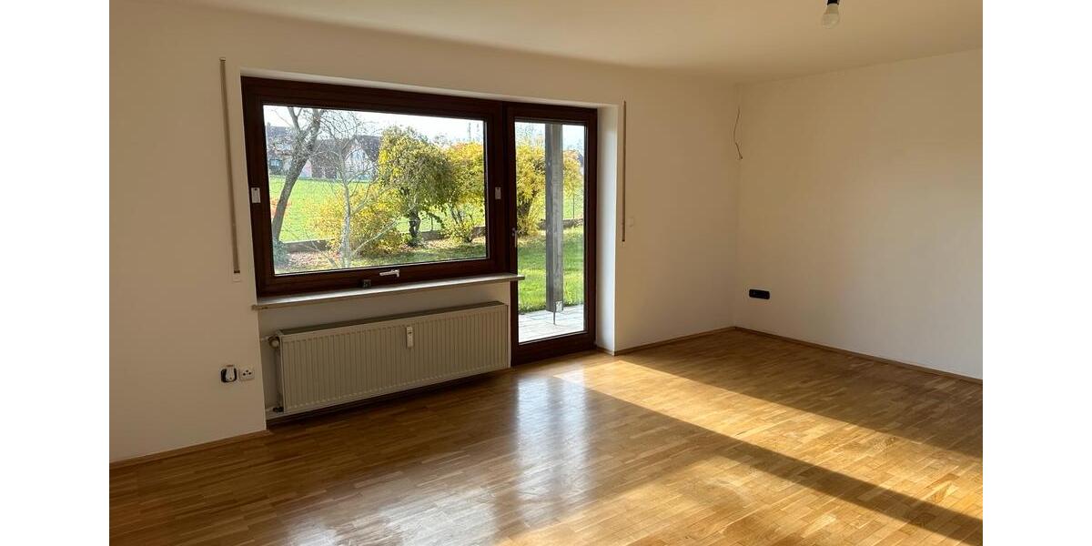 Einfamilienhaus Beratzhausen - 8 Zimmer, 198 m&sup2;, 565.000&euro; | Angebot:26419974