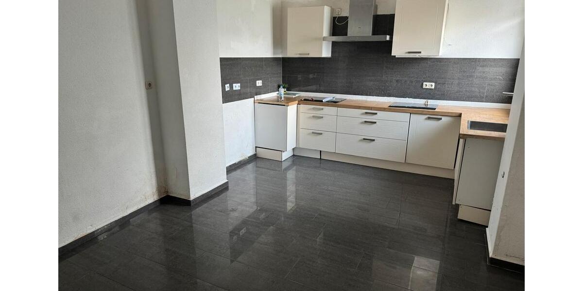 Mehrfamilienhaus, Wohnhaus Gronau (Westfahlen) - 8 Zimmer, 250 m&sup2;, 400&euro; | Angebot:26665359