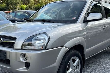 Hyundai TUCSON 160.000 km 4.900 &euro; Aachen 52080