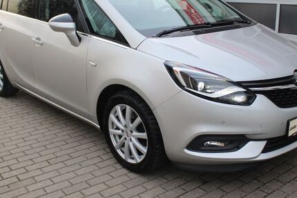 Opel Zafira Tourer 98.721 km 16.900 &euro; Radebeul-Dresden 01445