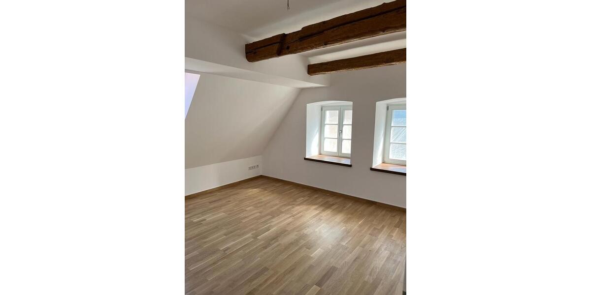 Reihenhaus Pirna - 5 Zimmer, 195 m&sup2;, 2.340&euro; | Angebot:25372343