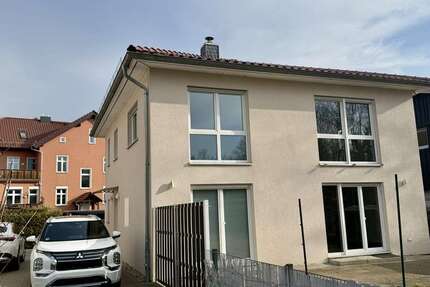 Haus Rüdersdorf bei Berlin - 5 Zimmer, 175 m&sup2;, 650.000&euro; | Angebot:25625725
