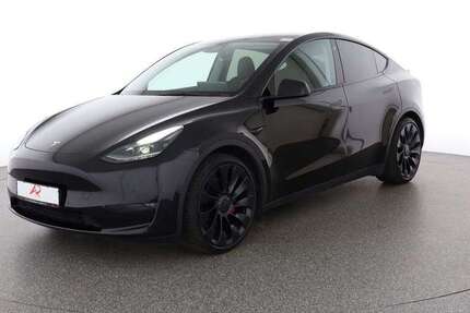 Tesla Model Y 17.309 km 41.880 &euro; Berlin 12103
