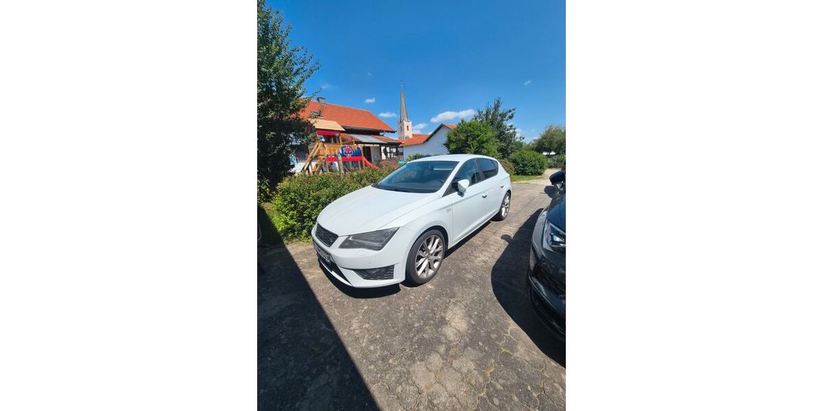 Seat Leon 200.404 km 9.800 &euro; Jettenbach 84555