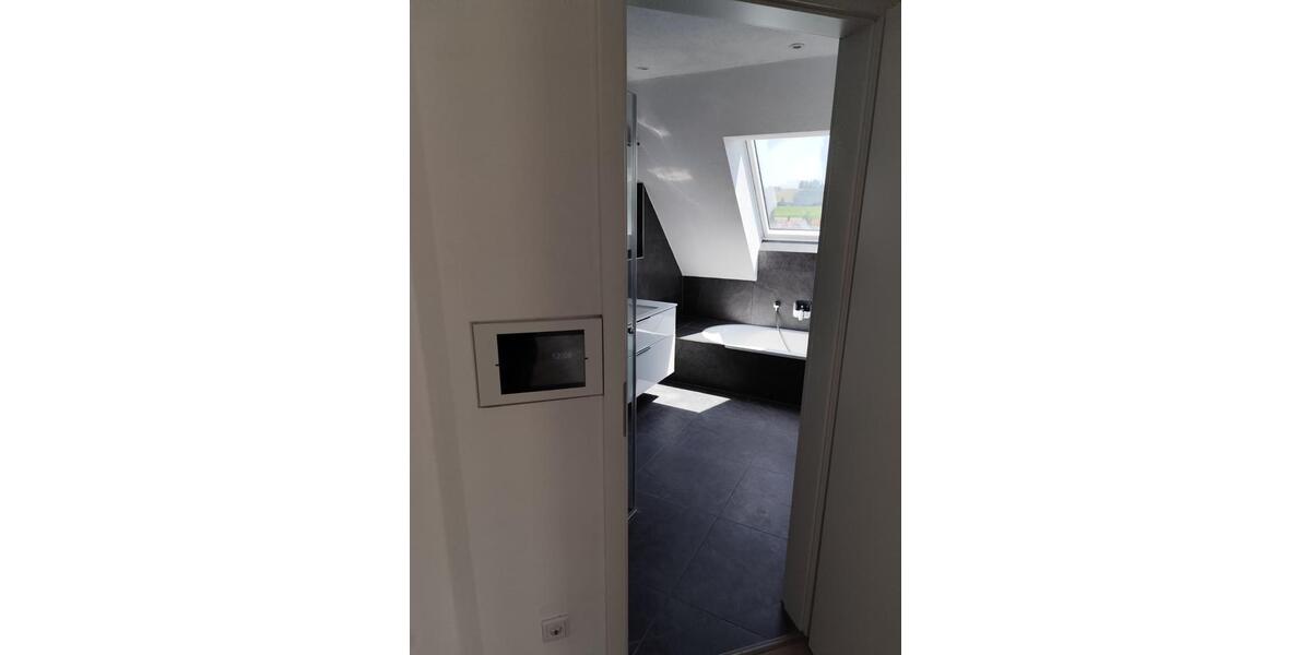 Etagenwohnung Lachen - 2 Zimmer, 75 m&sup2;, 340.000&euro; | Angebot:26965471