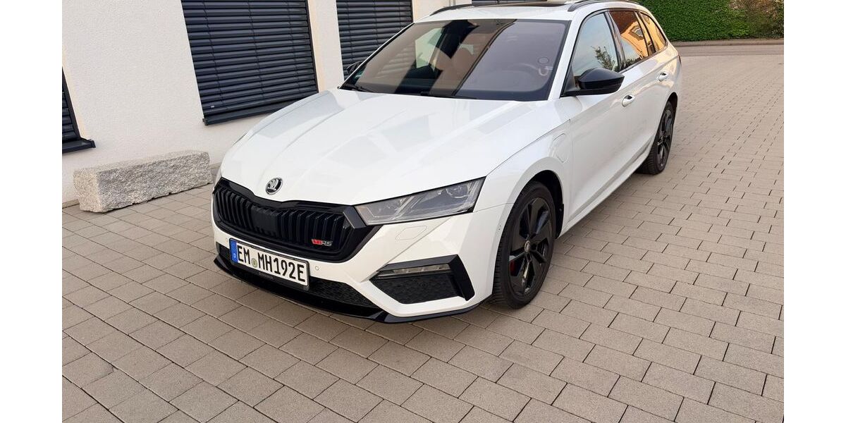 Skoda Octavia 79.000 km 26.500 &euro; Reute 79276