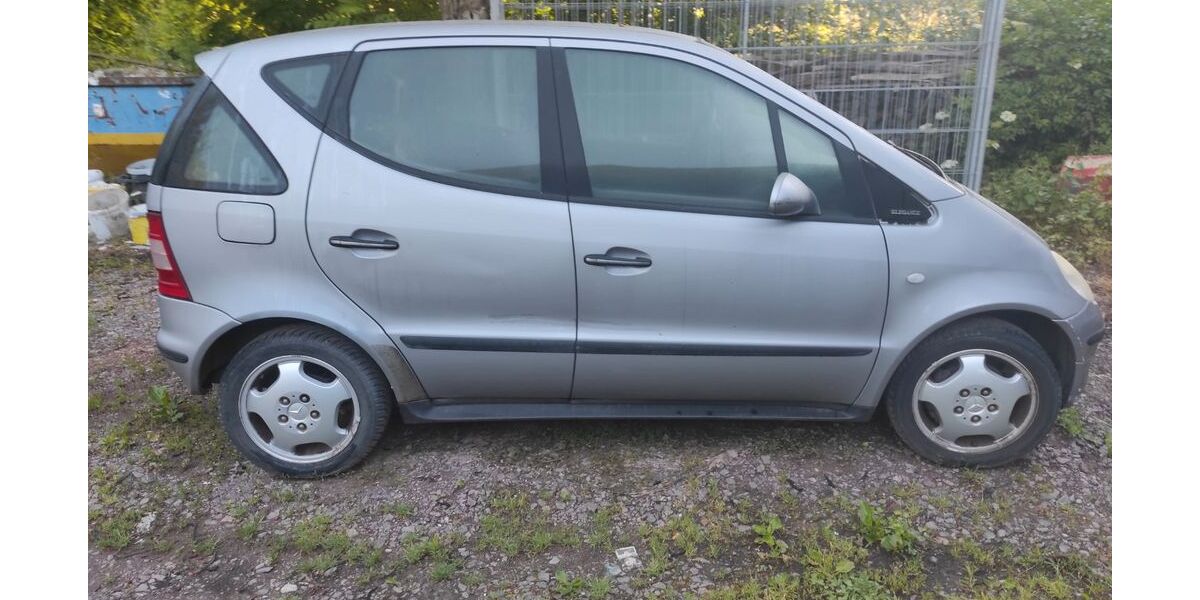 Mercedes-Benz A 160 144.000 km 1.300 &euro; Denzlingen 79211
