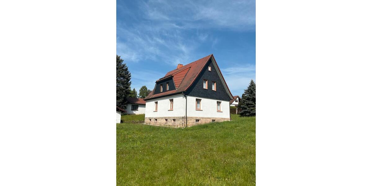 Einfamilienhaus Schleusingen - 10 Zimmer, 169 m&sup2;, 190.000&euro; | Angebot:26981137