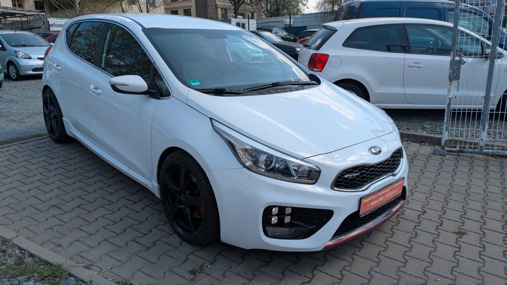 Kia ceed / Ceed 96.893 km 10.990 &euro; Chemnitz 09120