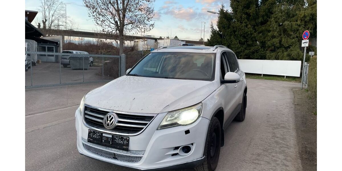 VW Tiguan 245.739 km 4.499 &euro; Rosenheim 83026