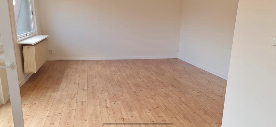 Dachgeschoßwohnung Lütjenburg - 4 Zimmer, 95 m&sup2;, 1.080&euro; | Angebot:26112448