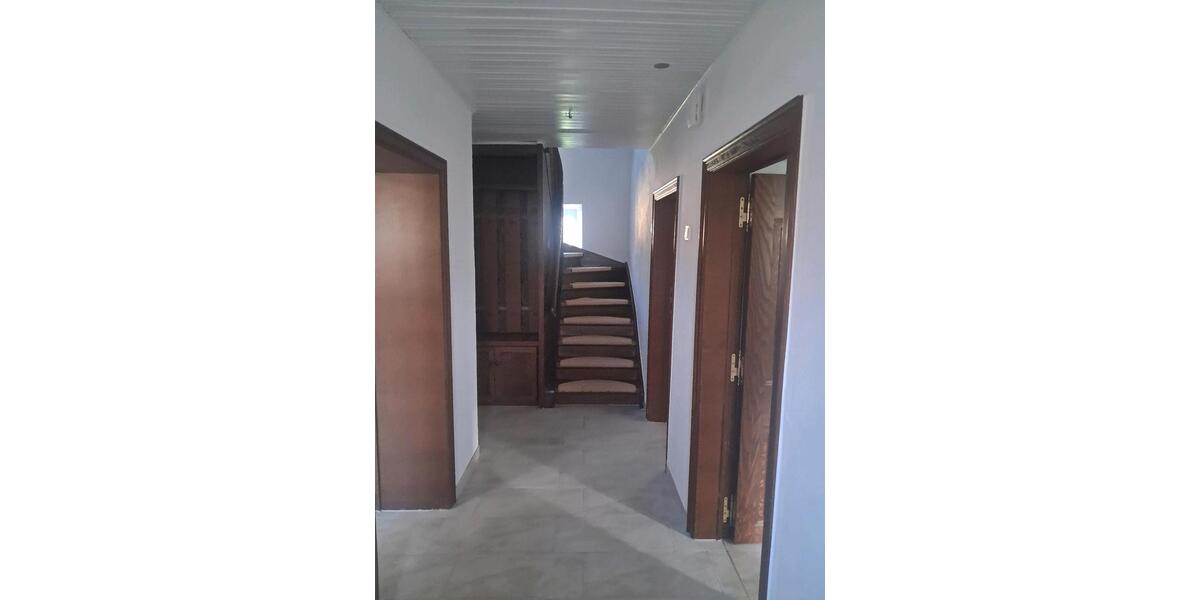 Bauernhaus, Landhaus Mettendorf - 5.5 Zimmer, 140 m&sup2;, 1.250&euro; | Angebot:26261600