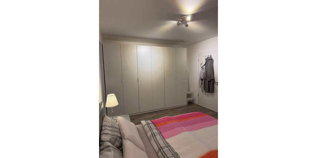 helle drei-Zimmer-Wohnung mit Balkon, Keller und Tiefgaragenstellplatz 3 zimmer