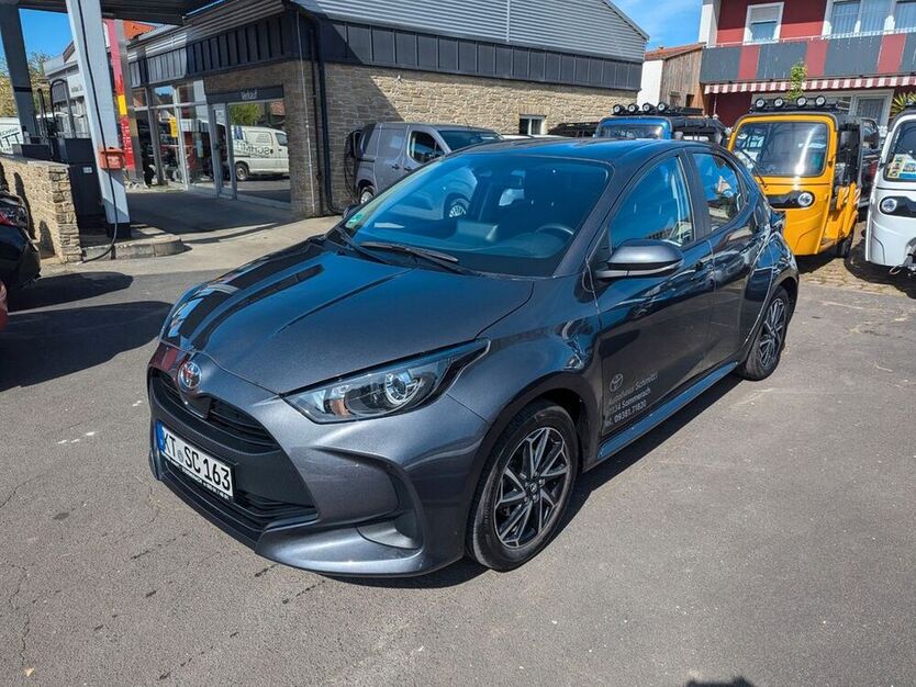 Yaris
