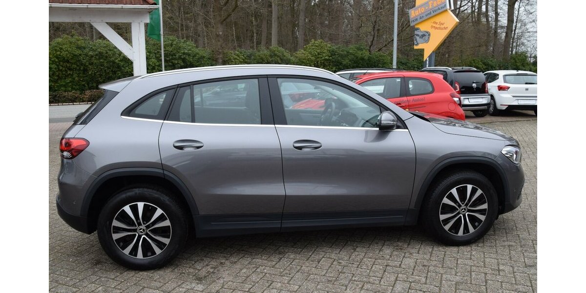 Mercedes-Benz GLA 200 d Style Aut.8G Navi*Panorama*Leder*LED* 142.165 km 22.980 &euro; Rastede 26160