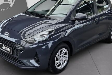 Hyundai i10 2.500 km 17.390 € Achim 28832