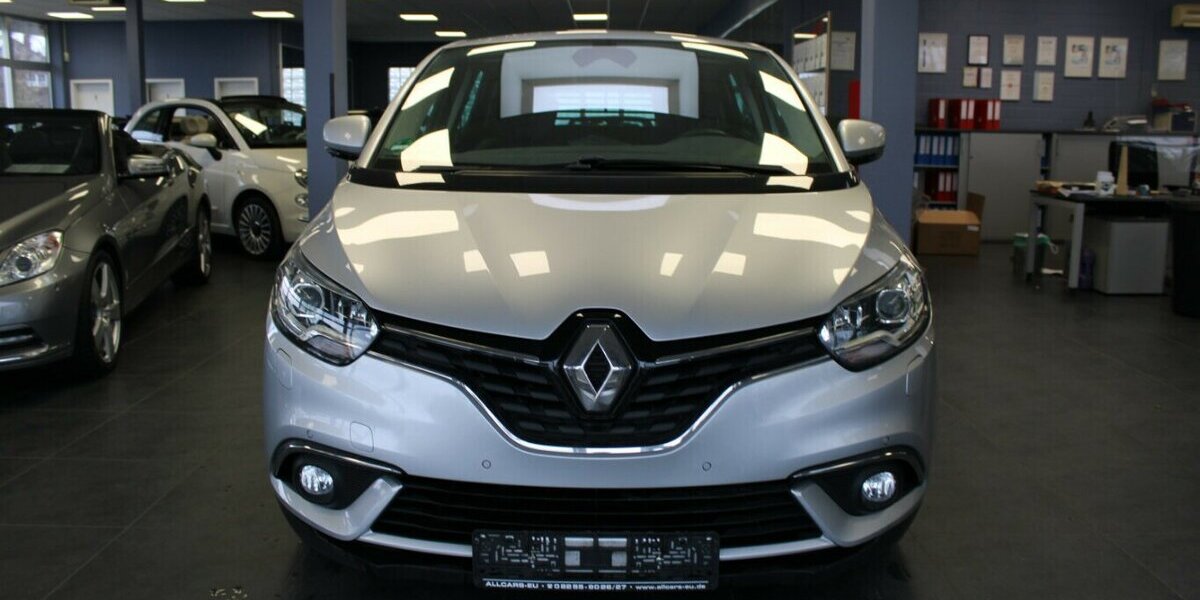 Renault Scenic ENERGY TCe 130 BOSE EDITION 52.334 km 11.980 &euro; Euskirchen 53881