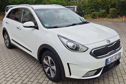 Kia Niro 158.000 km 11.995 &euro; Lichtenfels 96215