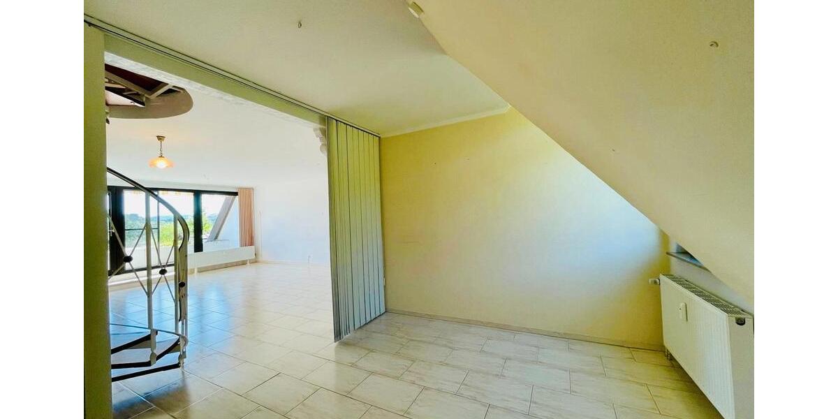 Maisonettenwohnung Dahn - 2.5 Zimmer, 94 m&sup2;, 175.000&euro; | Angebot:26345677