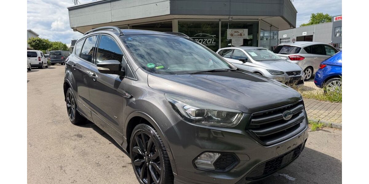 Ford Kuga 105.200 km 16.399 &euro; Friedrichshafen 88045