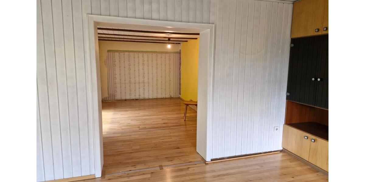 Reihenhaus Tauberbischofsheim - 5.5 Zimmer, 124 m&sup2;, 278.000&euro; | Angebot:27224410