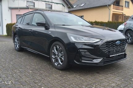 Ford Focus 8.900 km 20.990 &euro; Veldenz 54472