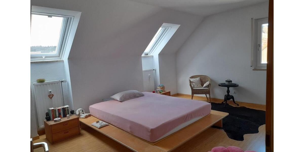 Dachgeschoßwohnung Bindlach - 3.5 Zimmer, 101 m&sup2;, 329.500&euro; | Angebot:26415830