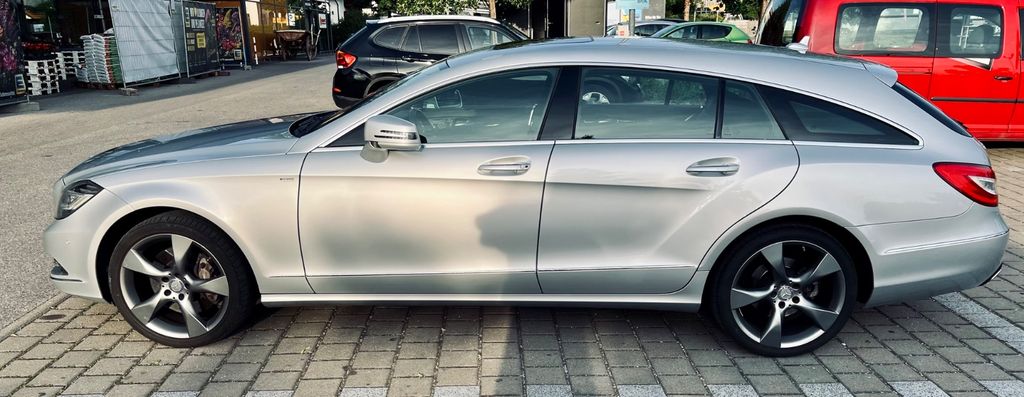 Mercedes-Benz CLS 350 Shooting Brake 150.000 km 17.900 &euro; Eberfing 82390